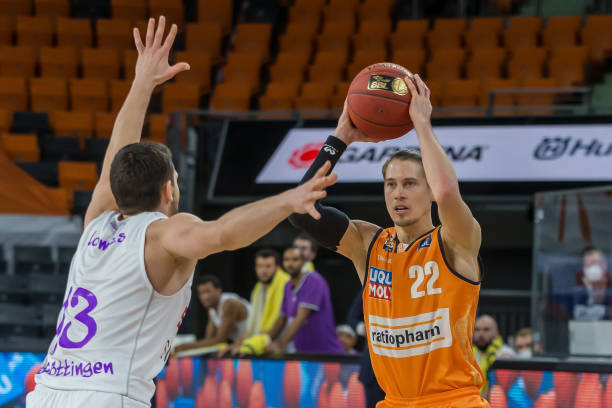 众形象造成 众形象造成